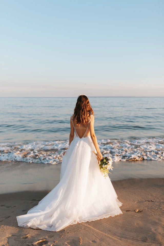 The Pearl & Lace